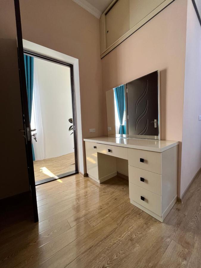 Guest House Mtani Near Colchis Fountain Kutaisi Luaran gambar