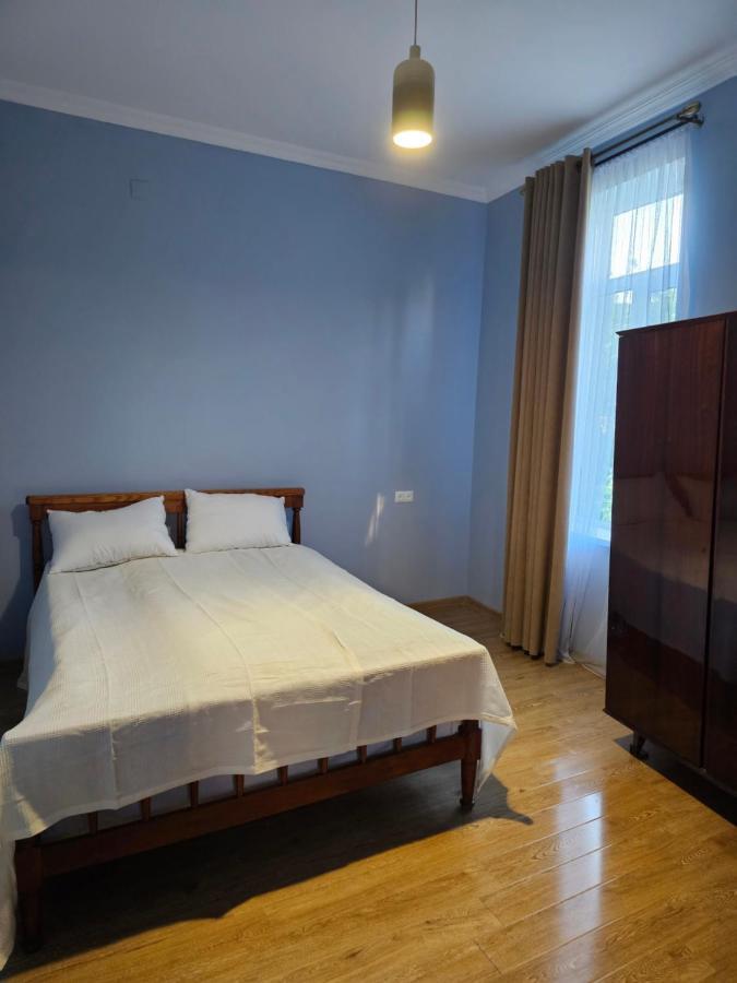 Guest House Mtani Near Colchis Fountain Kutaisi Luaran gambar